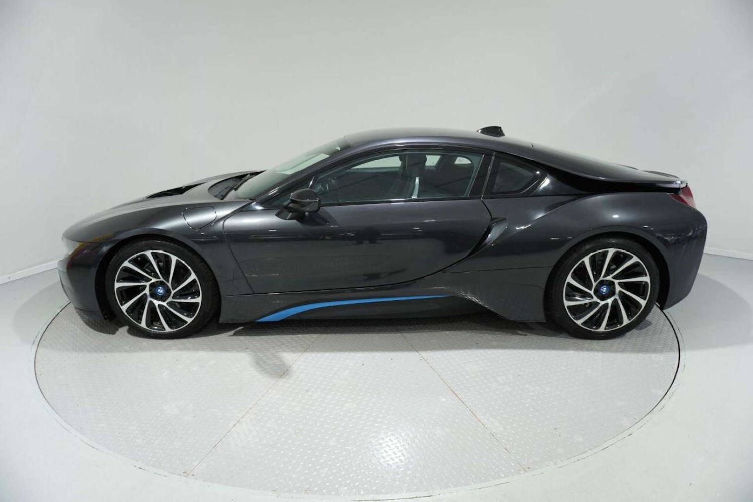 Used BMW i8 2015 for sale - 77113511: Photo 40