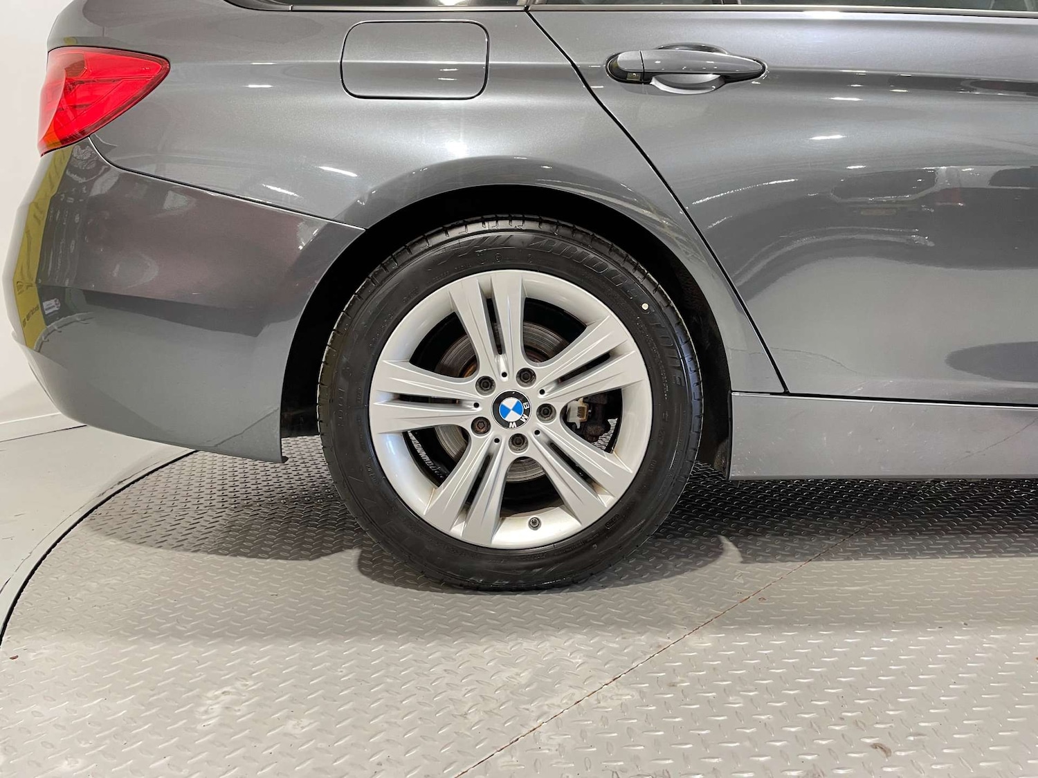 Used BMW 3 Series 2015 for sale - 78152413: Photo 11