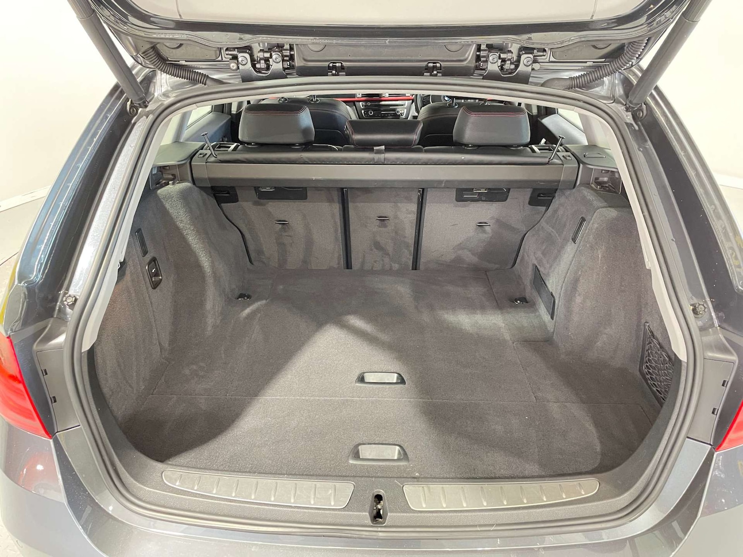 Used BMW 3 Series 2015 for sale - 78152413: Photo 32