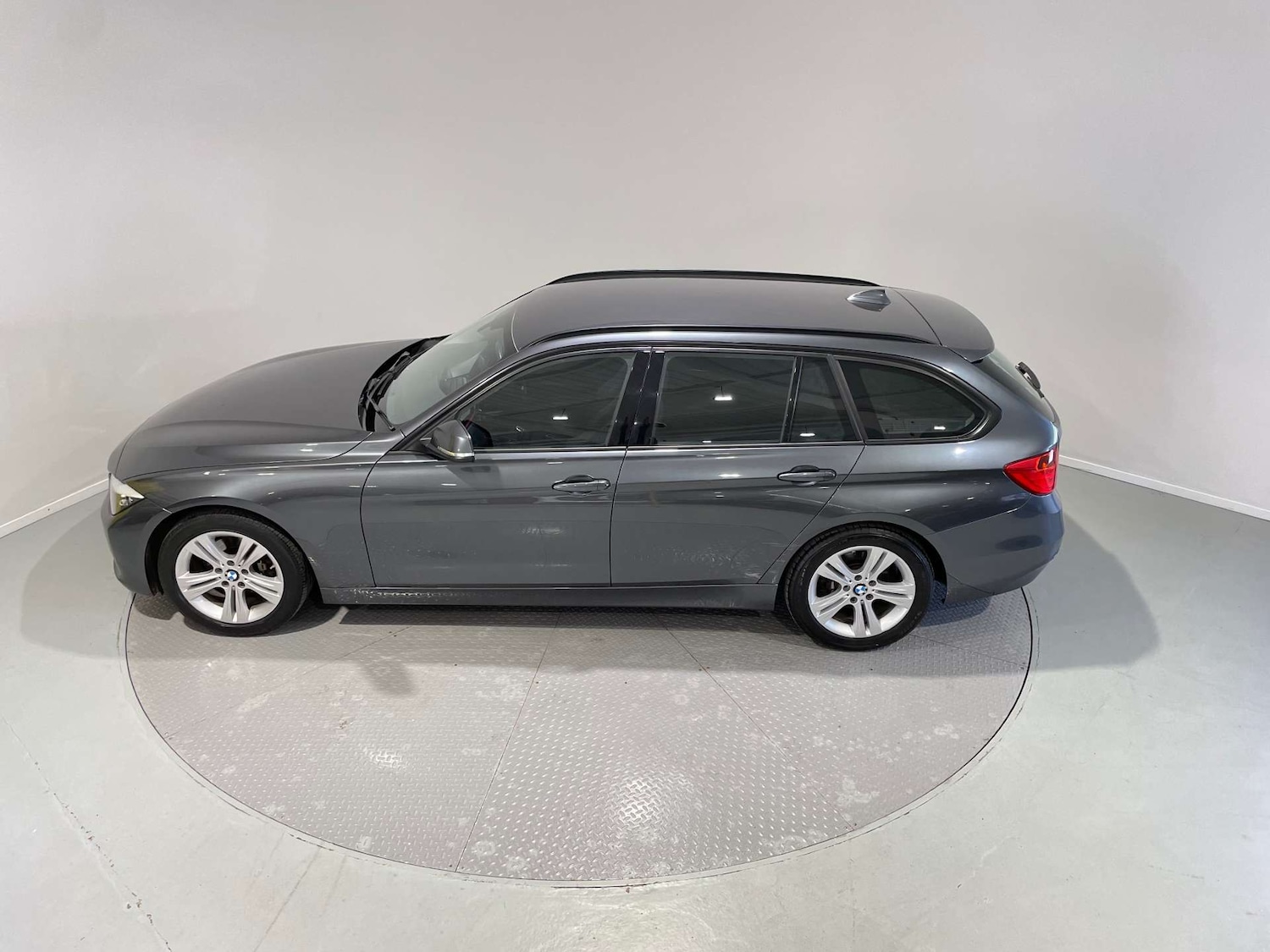 Used BMW 3 Series 2015 for sale - 78152413: Photo 35