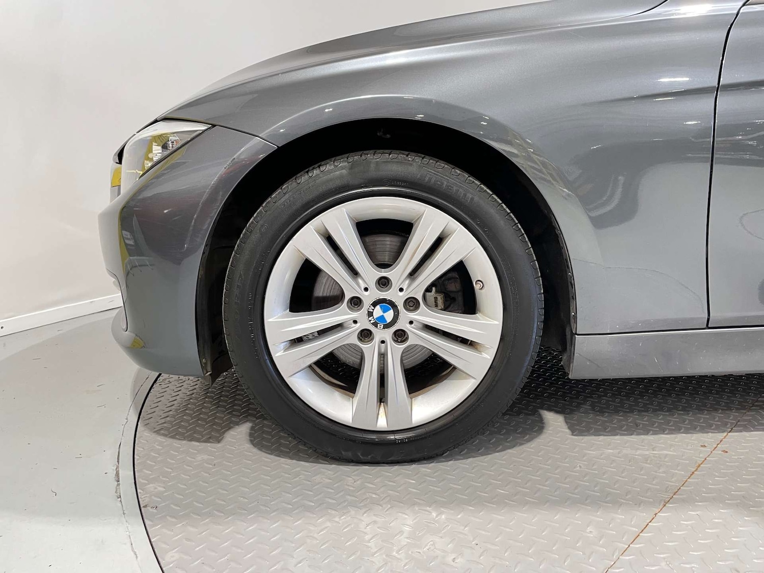 Used BMW 3 Series 2015 for sale - 78152413: Photo 39