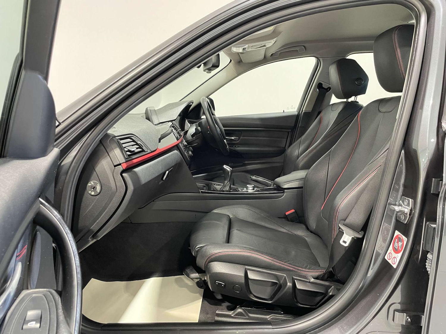 Used BMW 3 Series 2015 for sale - 78152413: Photo 44