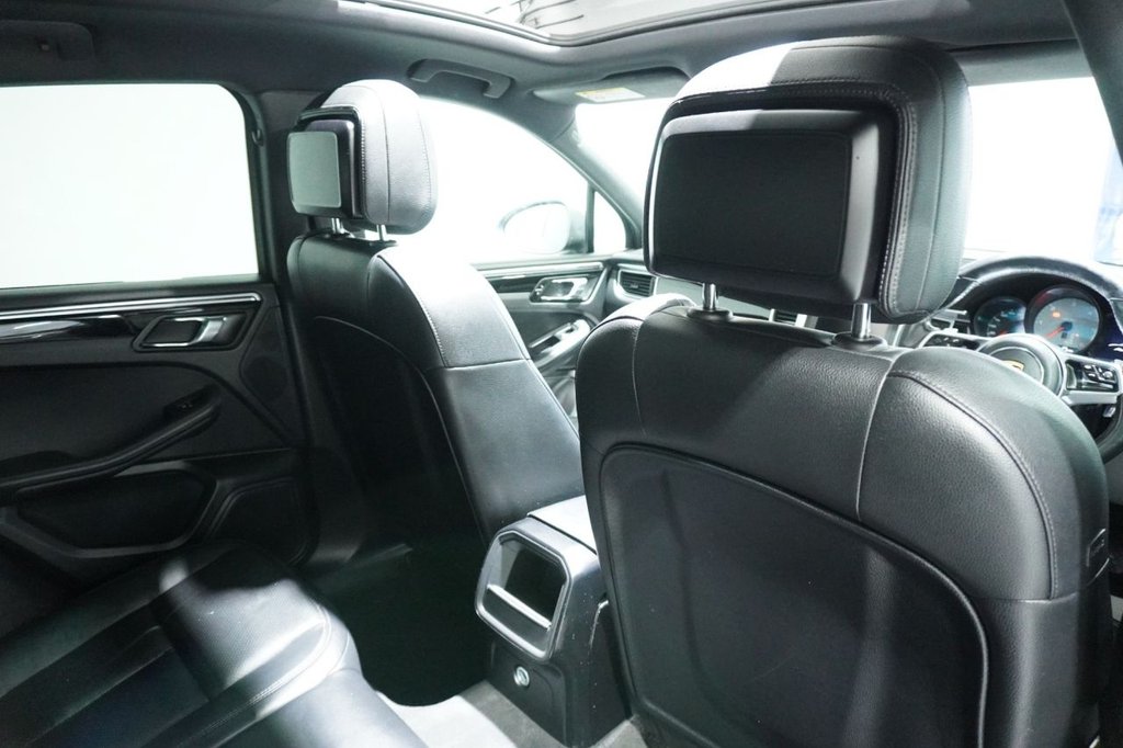 Used Porsche Macan 2015 for sale - 76820264: Photo 16