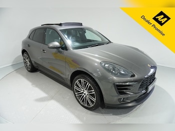 Used Porsche Macan 2015 for sale - 76820264: Photo