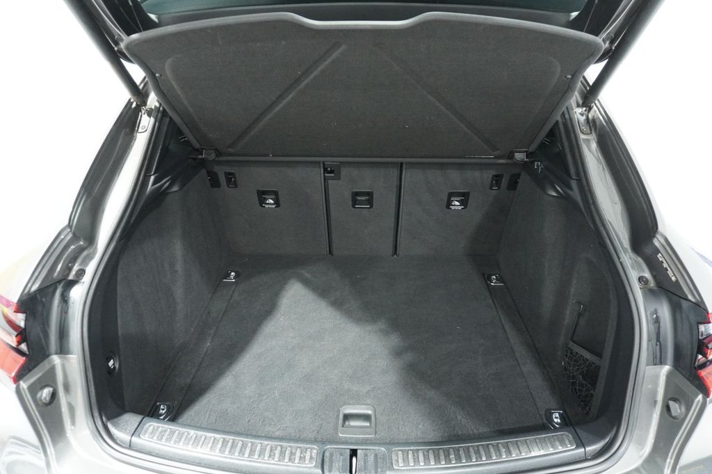 Used Porsche Macan 2015 for sale - 76820264: Photo 28