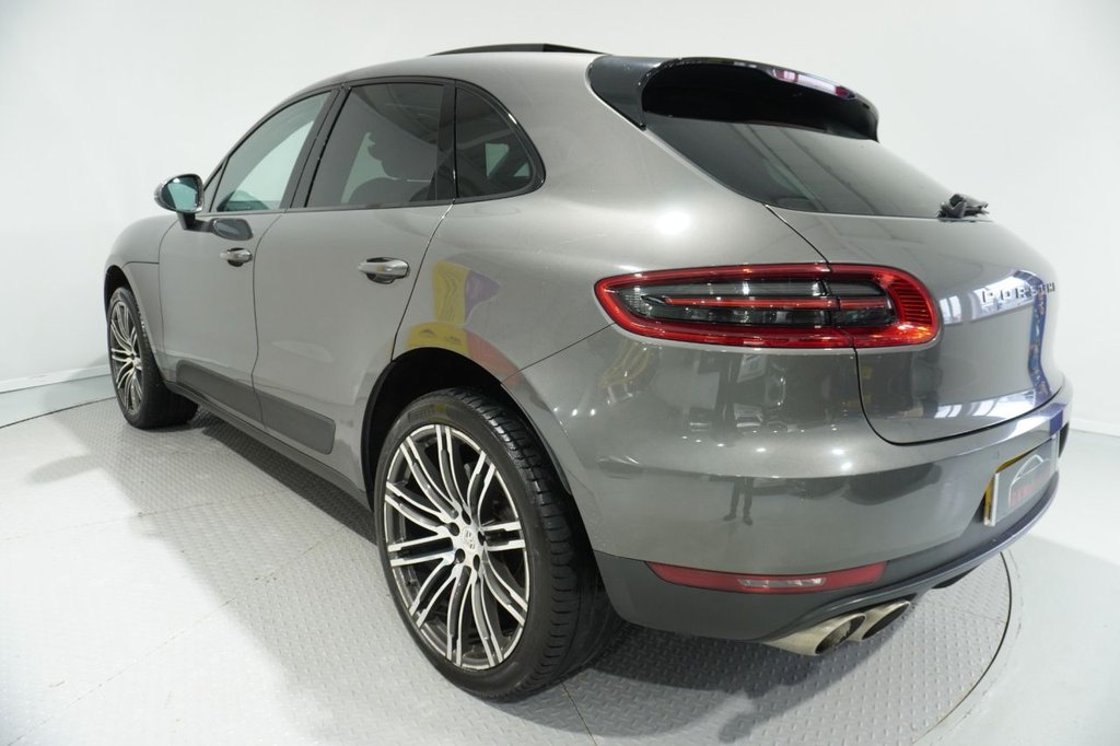 Used Porsche Macan 2015 for sale - 76820264: Photo 45
