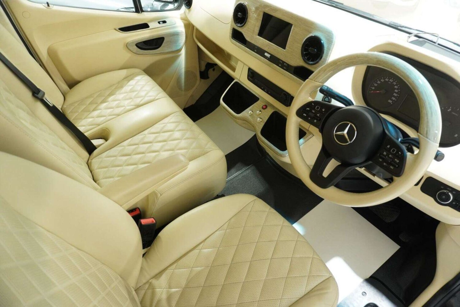 Used Mercedes-Benz Sprinter 2023 for sale - 77715620: Photo 37