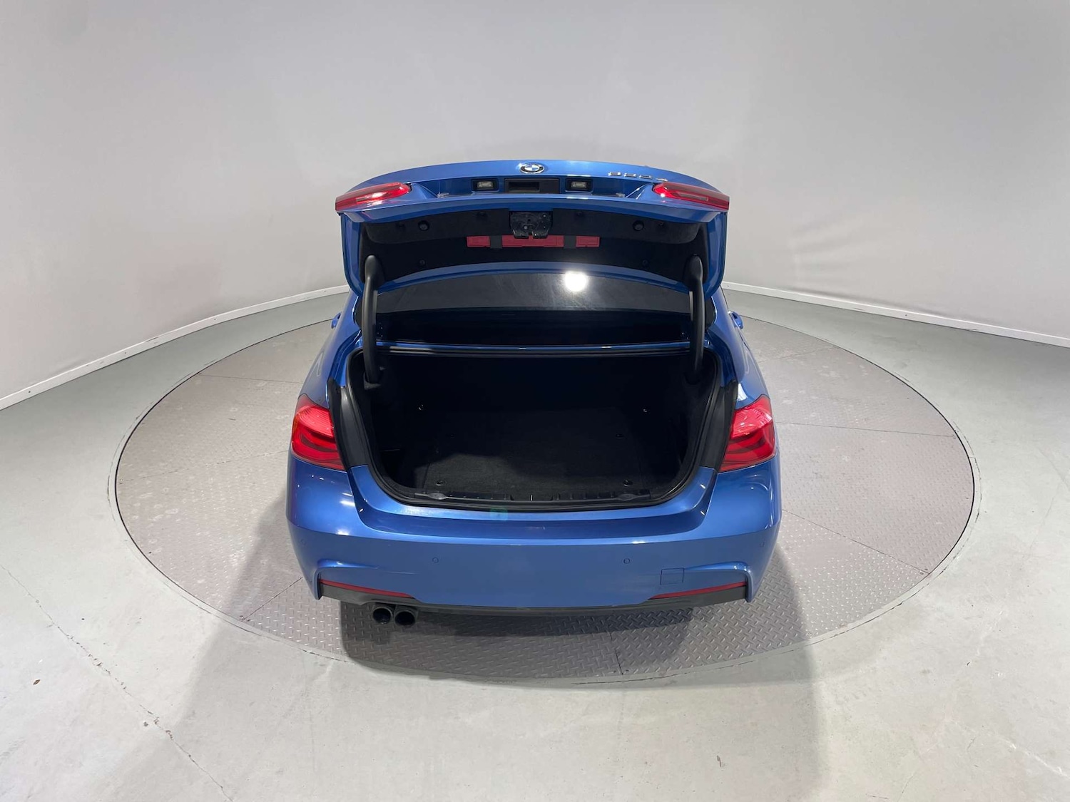 Used BMW 3 Series 2017 for sale - 78144614: Photo 17