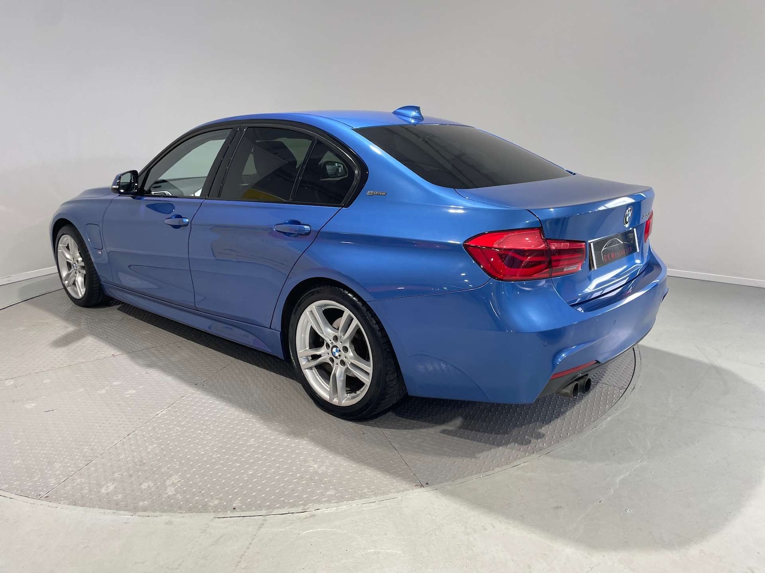 Used BMW 3 Series 2017 for sale - 78144614: Photo 32