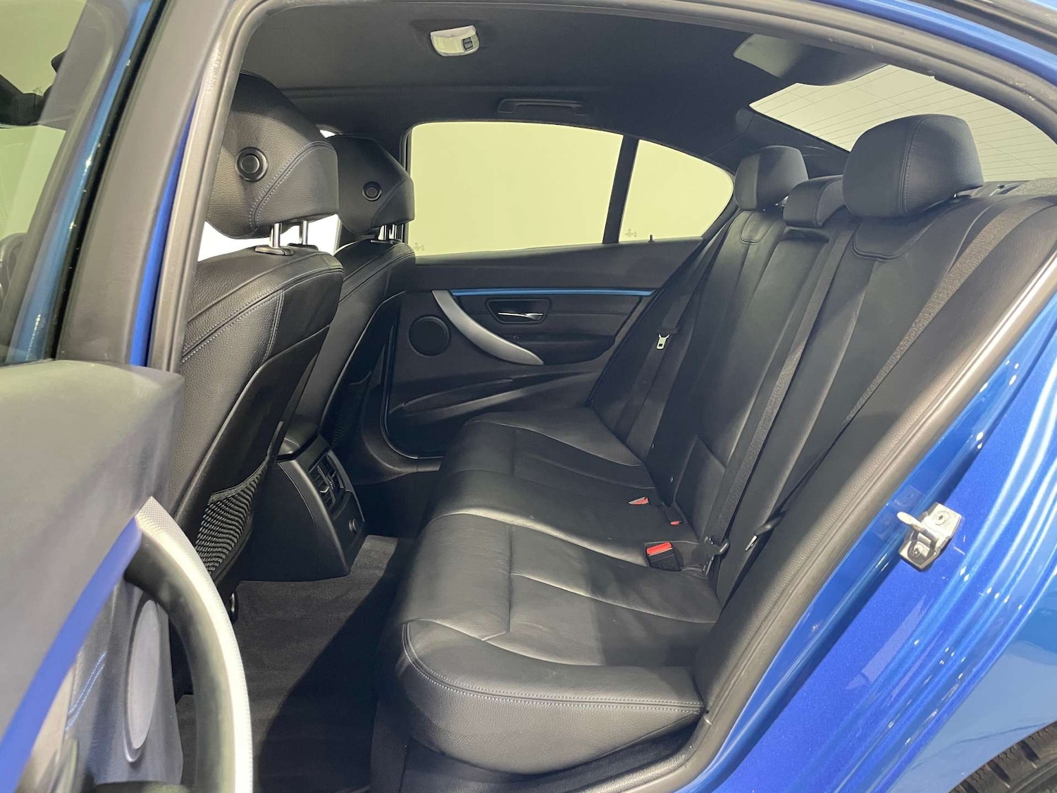 Used BMW 3 Series 2017 for sale - 78144614: Photo 41