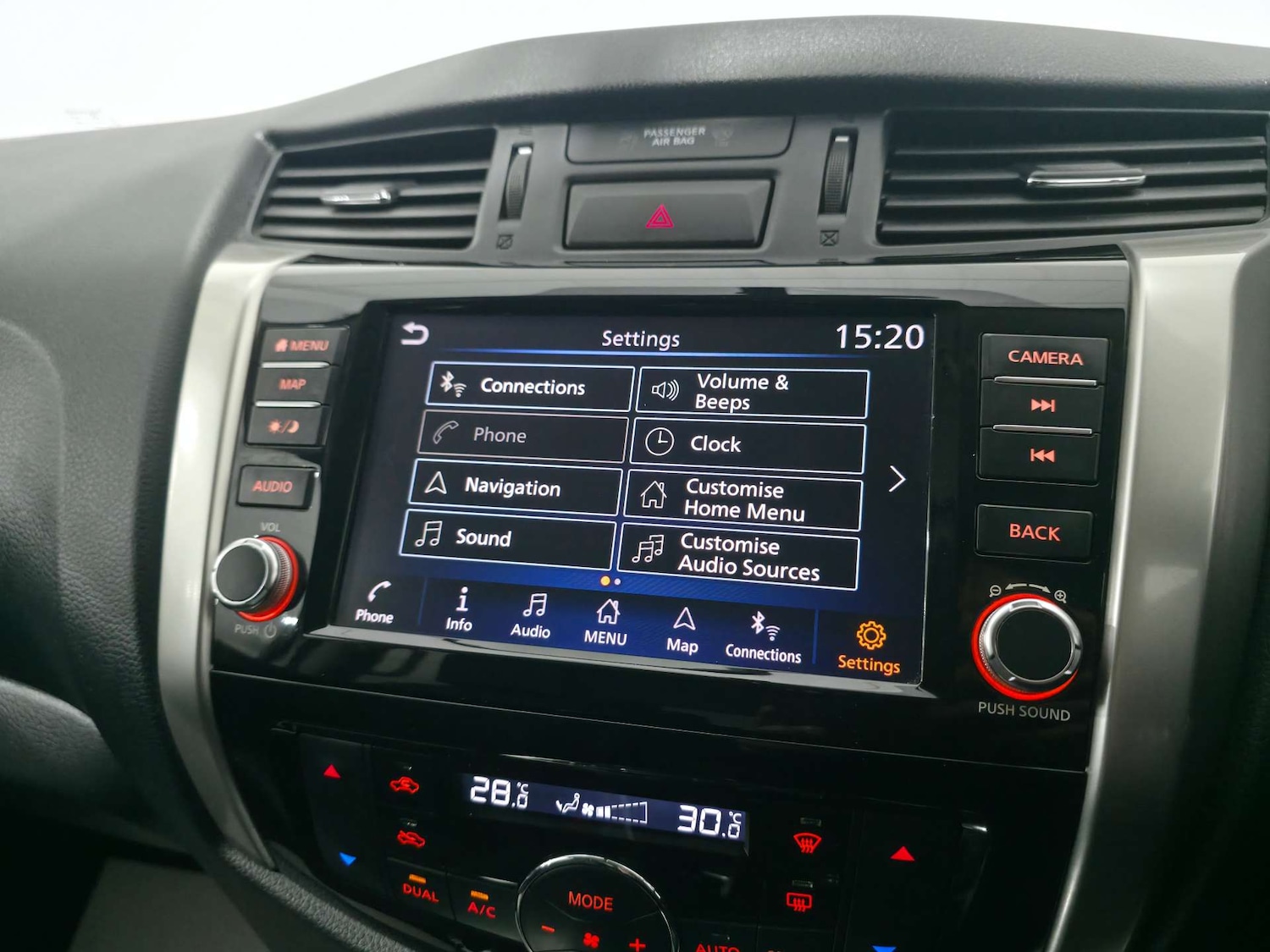 Used Nissan Navara 2019 for sale - 77061644: Photo 47