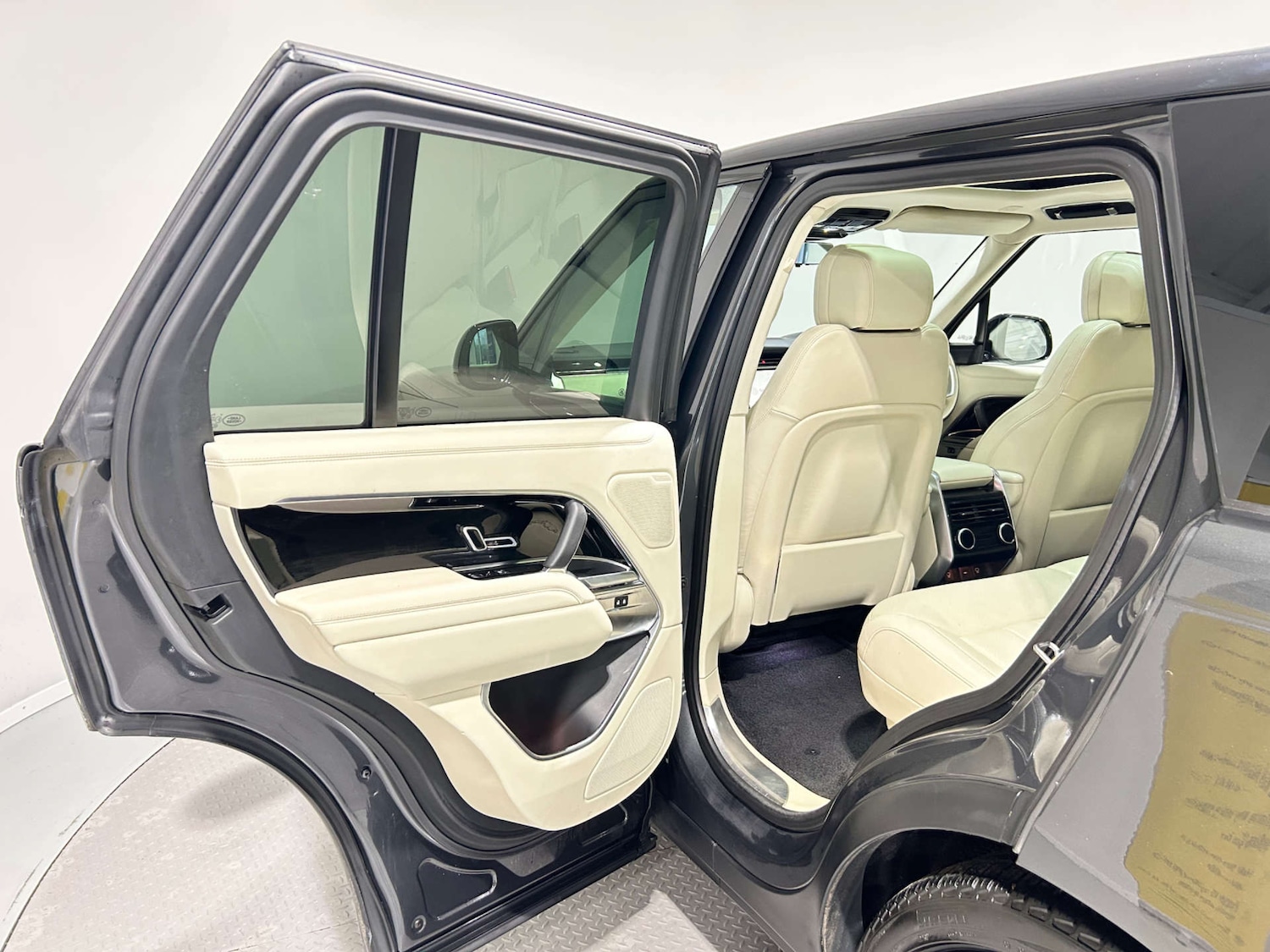 Used Land Rover Range Rover 2022 for sale - 77368219: Photo 38