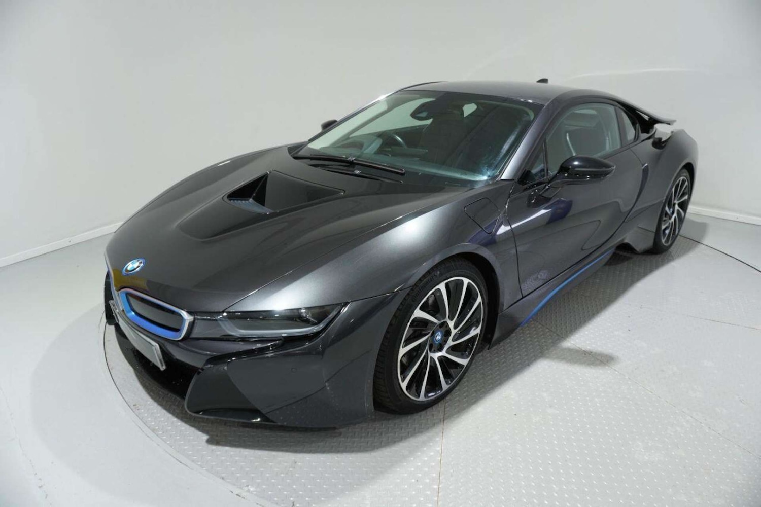 Used BMW i8 2015 for sale - 77061683: Photo 50
