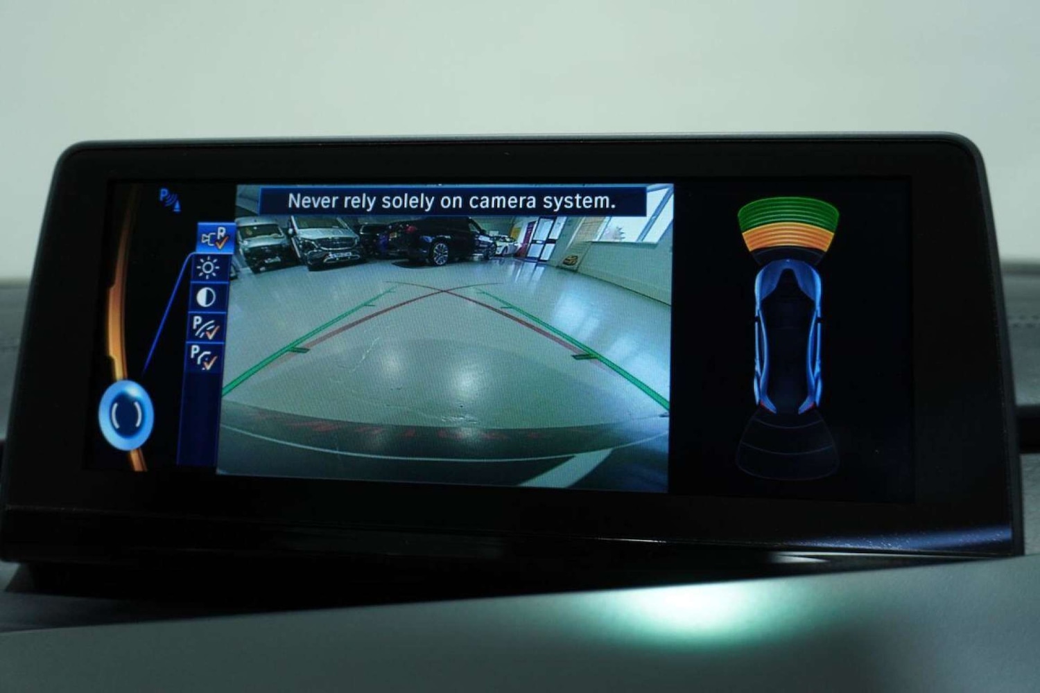 Used BMW i8 2015 for sale - 77061683: Photo 96