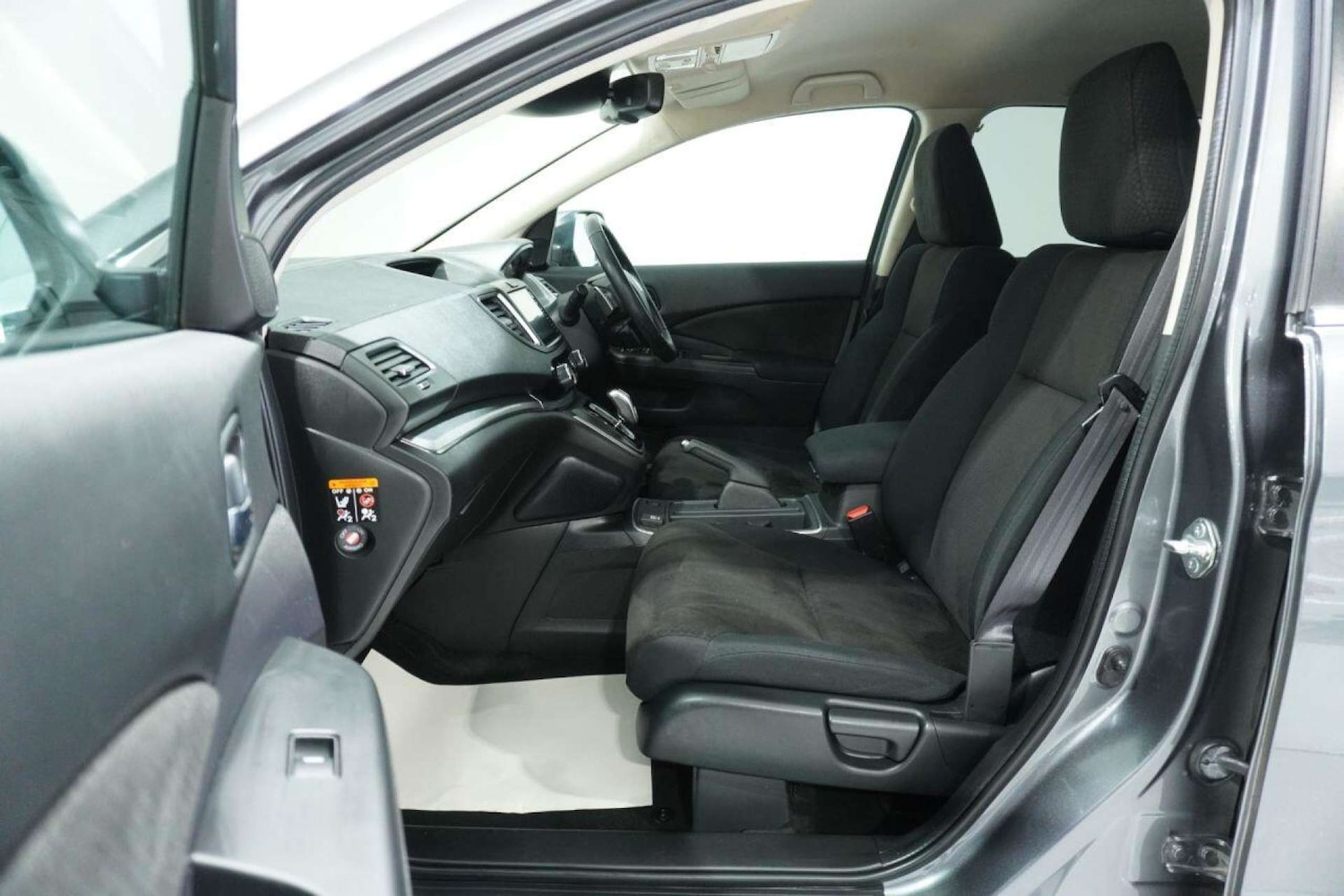 Used Honda CR-V 2018 for sale - 77061655: Photo 48