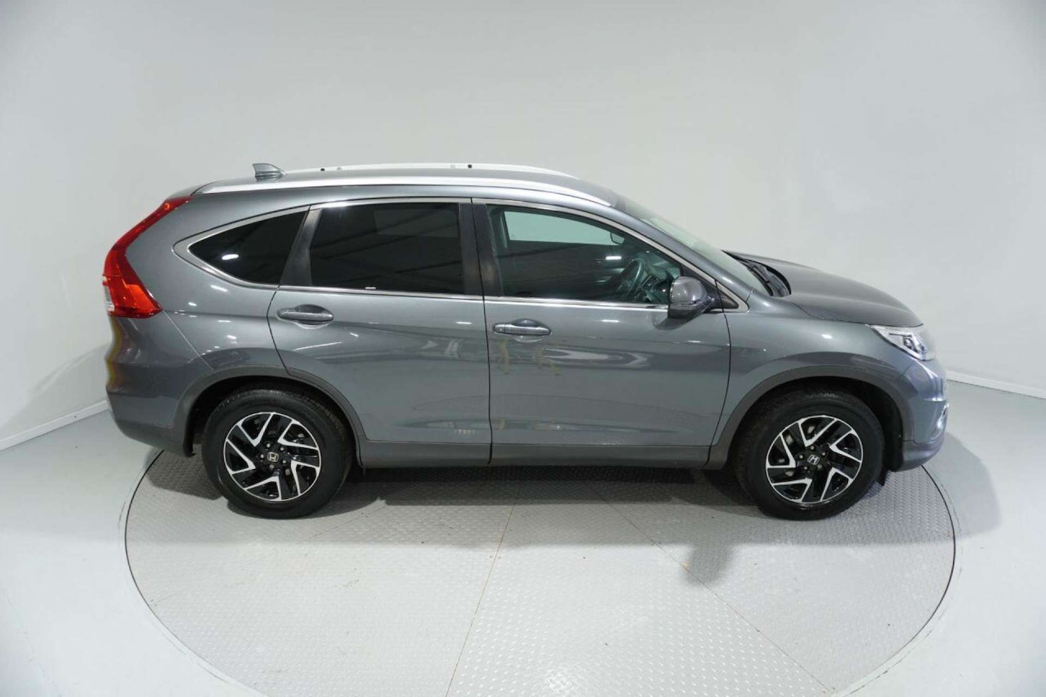 Used Honda CR-V 2018 for sale - 77061655: Photo 6