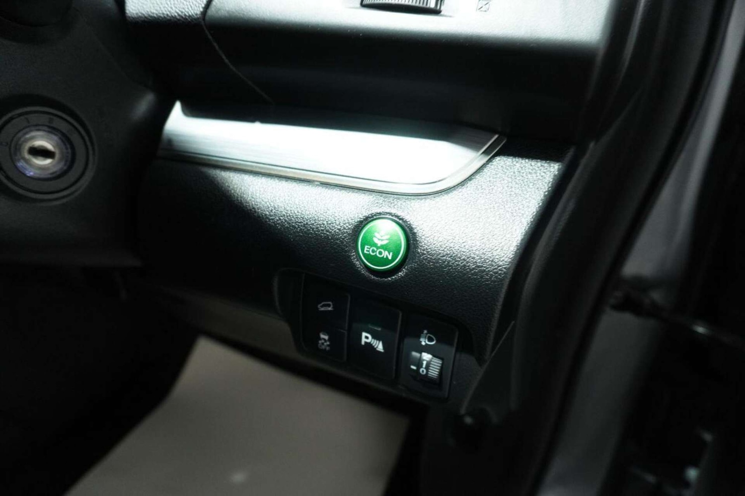 Used Honda CR-V 2018 for sale - 77061655: Photo 63