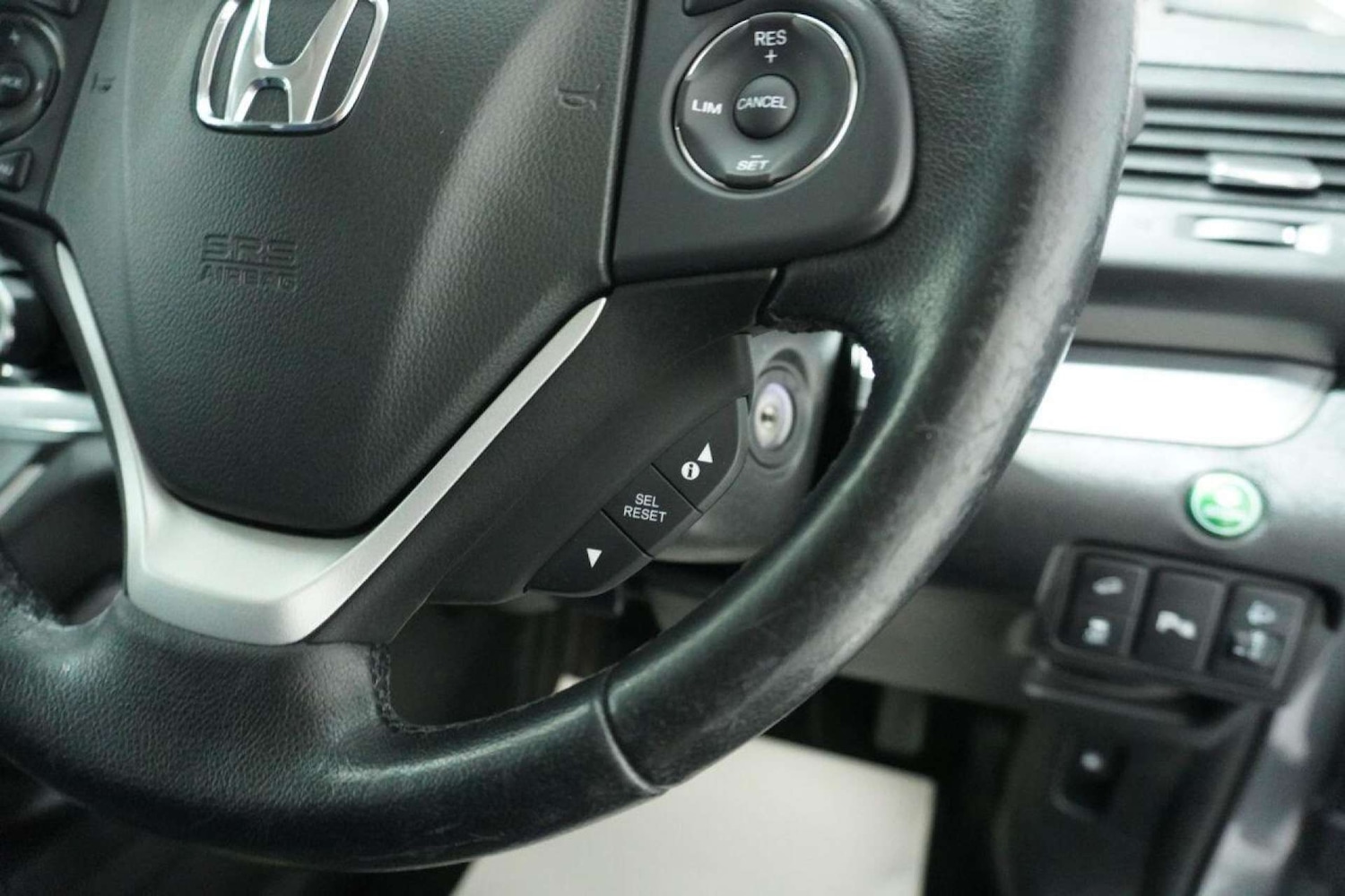 Used Honda CR-V 2018 for sale - 77061655: Photo 64