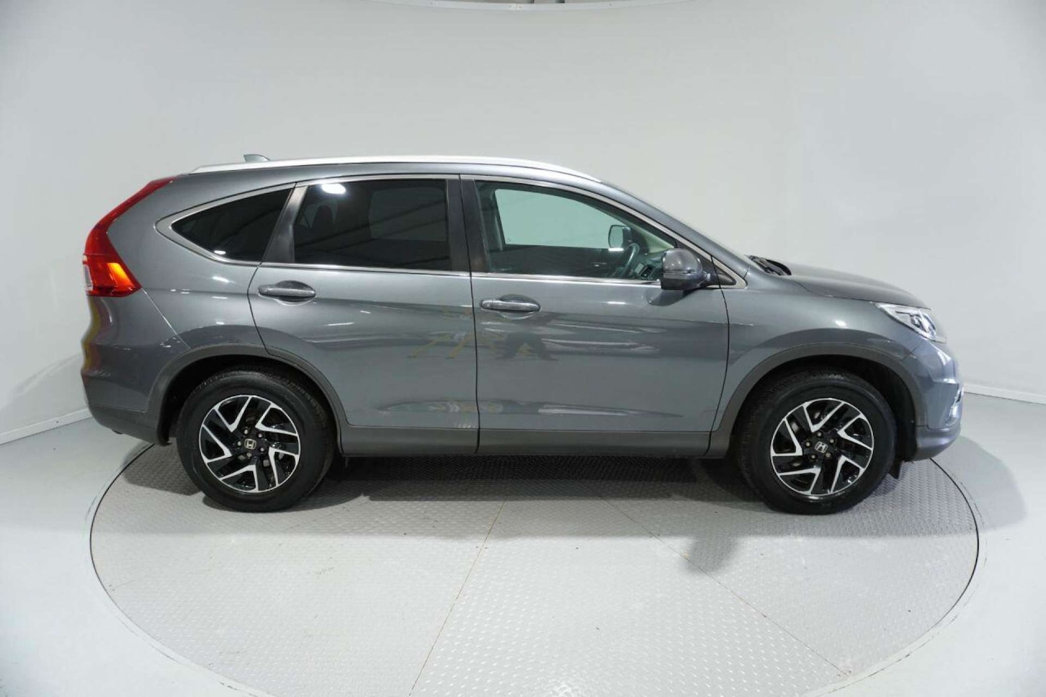 Used Honda CR-V 2018 for sale - 77061655: Photo 7