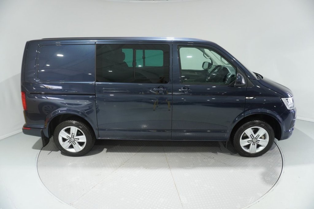 Used Volkswagen Transporter 2018 for sale - 76820254: Photo 3