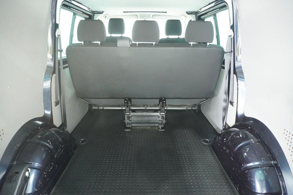 Used Volkswagen Transporter 2018 for sale - 76820254: Photo 34