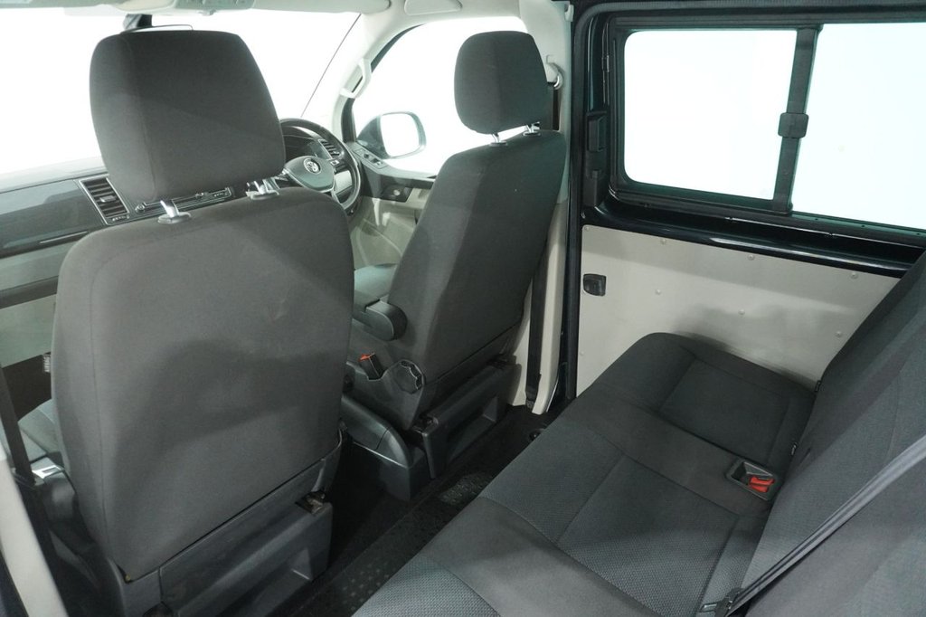 Used Volkswagen Transporter 2018 for sale - 76820254: Photo 44