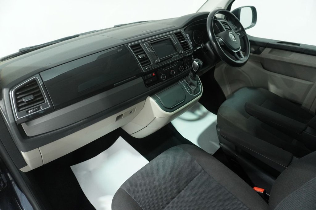 Used Volkswagen Transporter 2018 for sale - 76820254: Photo 46