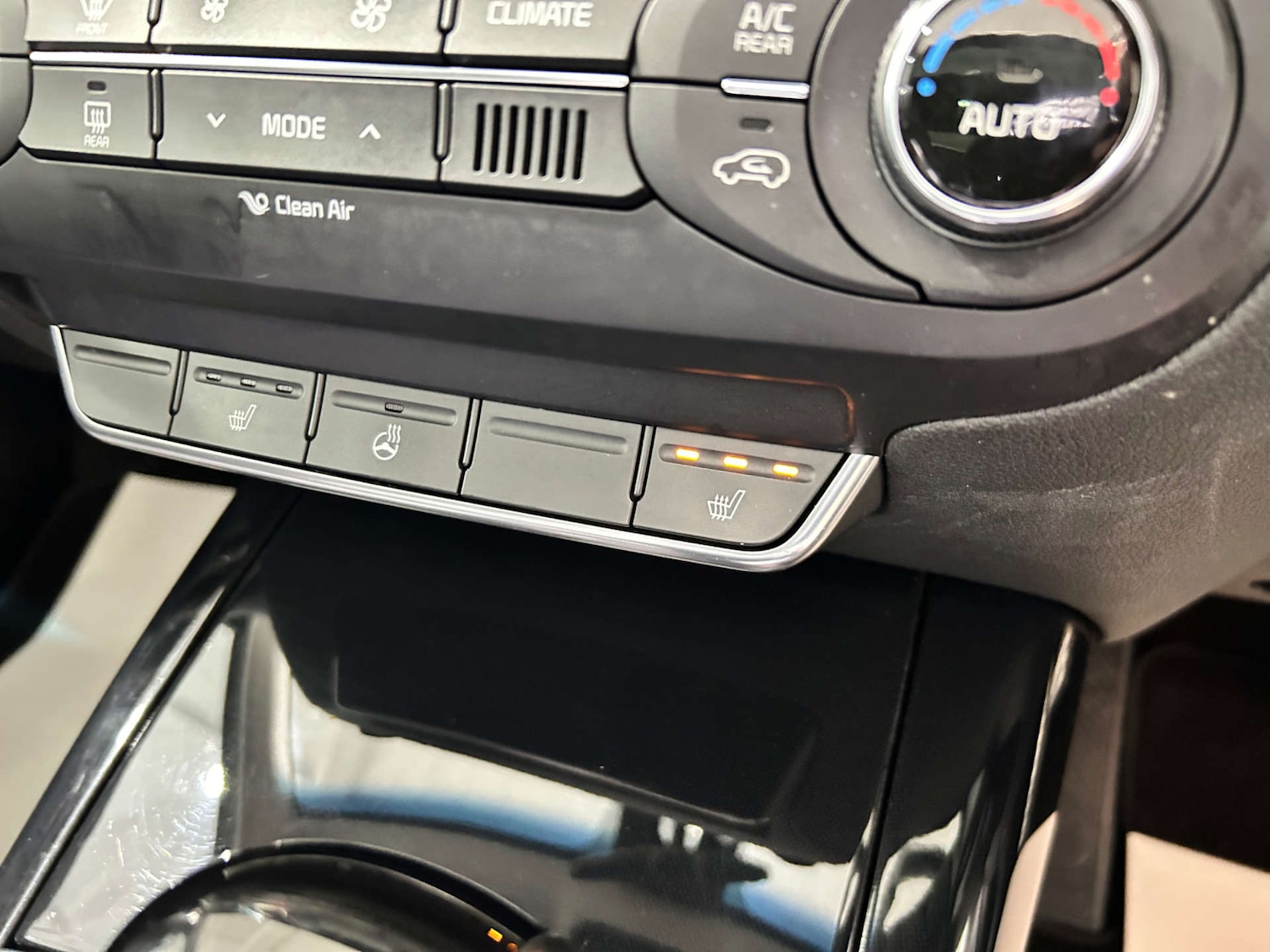 Used Kia Sorento 2017 for sale - 77200699: Photo 78