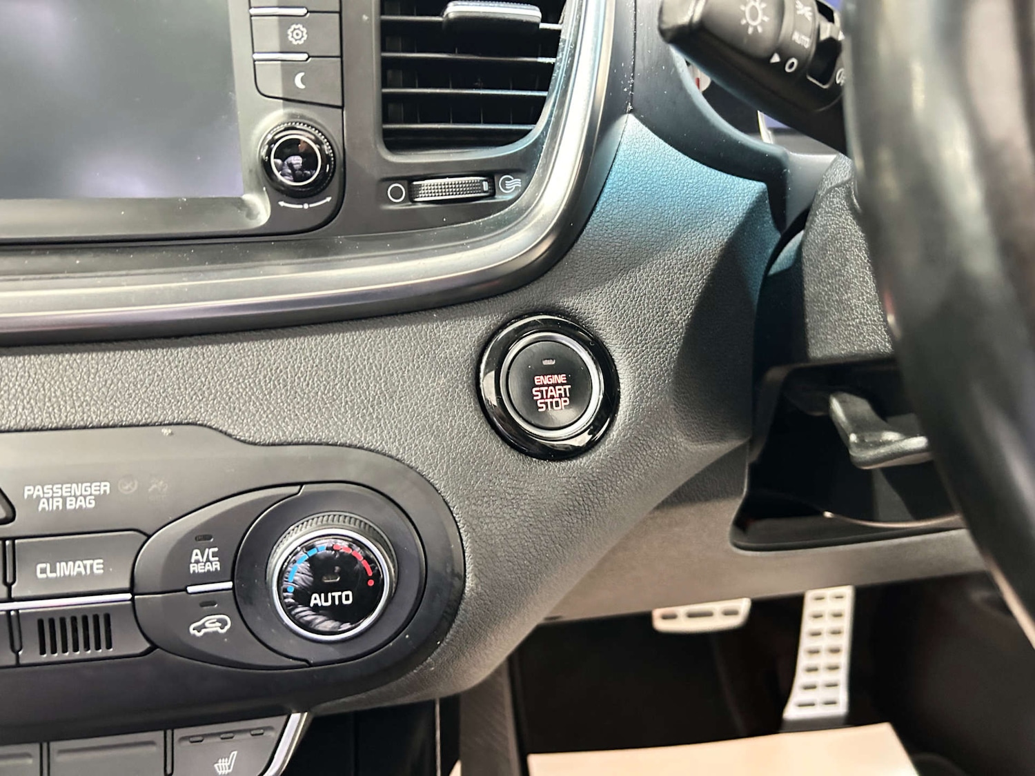 Used Kia Sorento 2017 for sale - 77200699: Photo 80