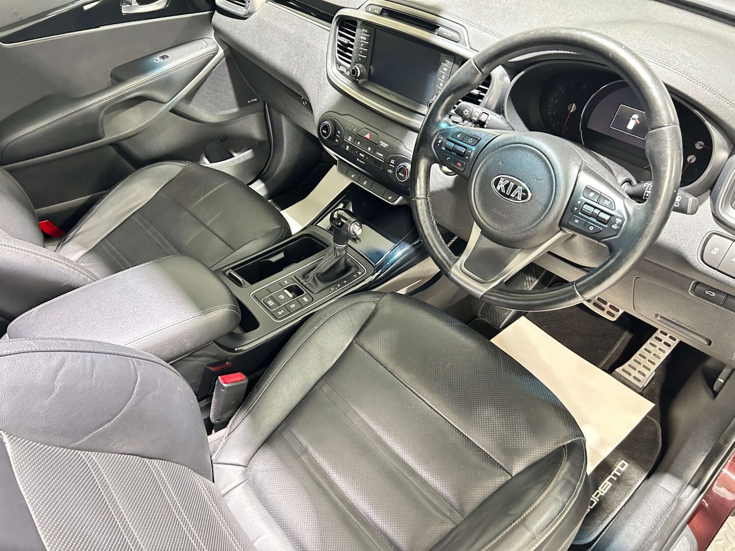 Used Kia Sorento 2017 for sale - 77200699: Photo 9