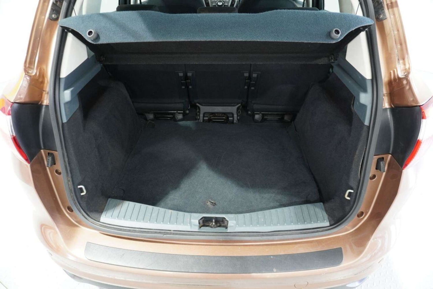 Used Ford C-Max 2013 for sale - 77061650: Photo 27