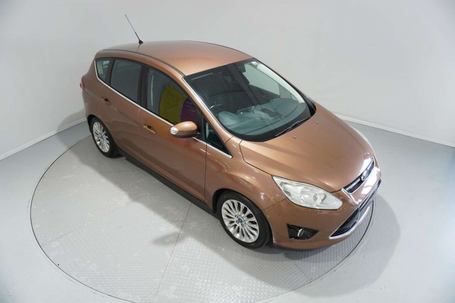 Used Ford C-Max 2013 for sale - 77061650: Photo 3