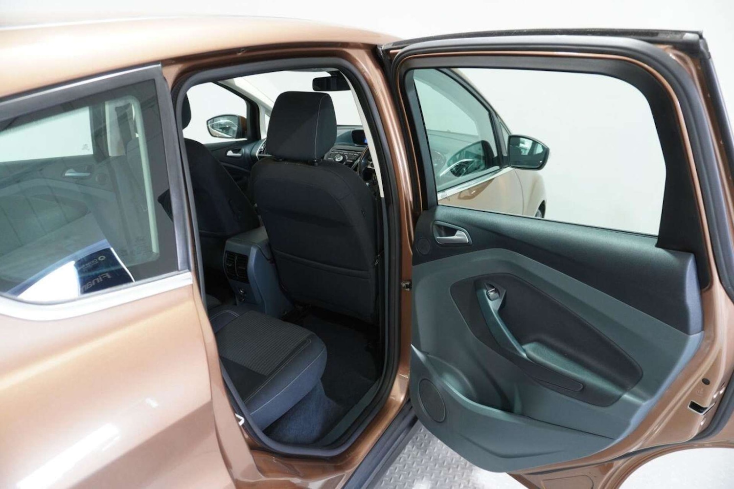 Used Ford C-Max 2013 for sale - 77061650: Photo 30