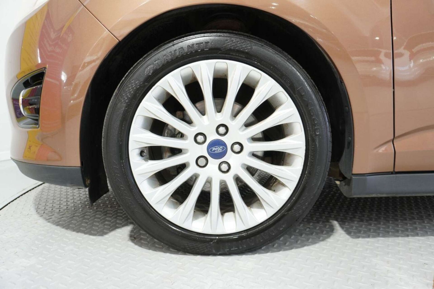 Used Ford C-Max 2013 for sale - 77061650: Photo 42