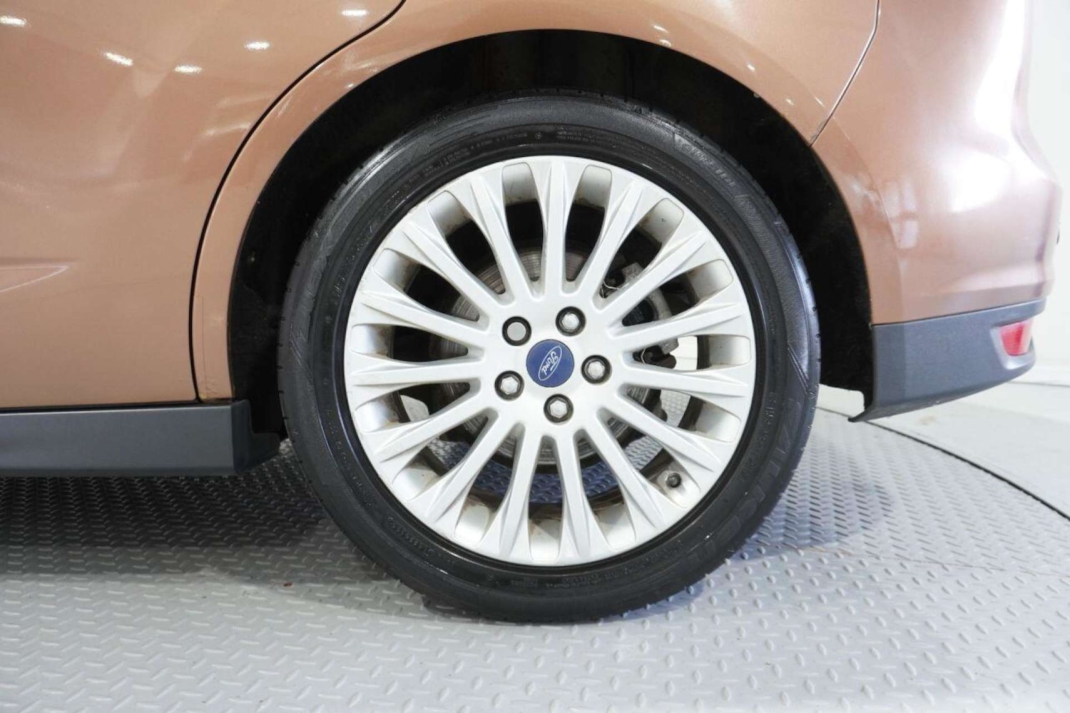 Used Ford C-Max 2013 for sale - 77061650: Photo 43