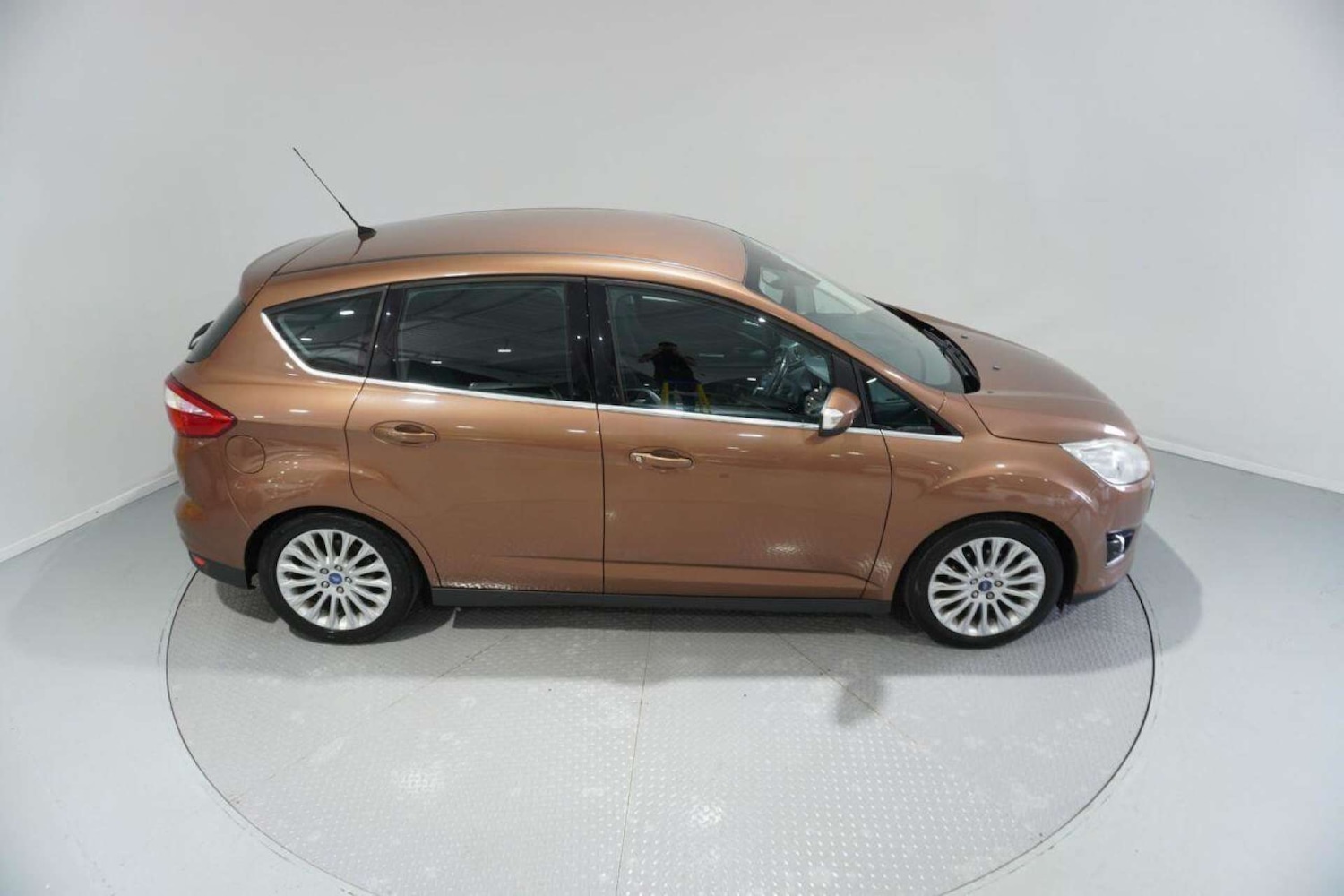 Used Ford C-Max 2013 for sale - 77061650: Photo 5