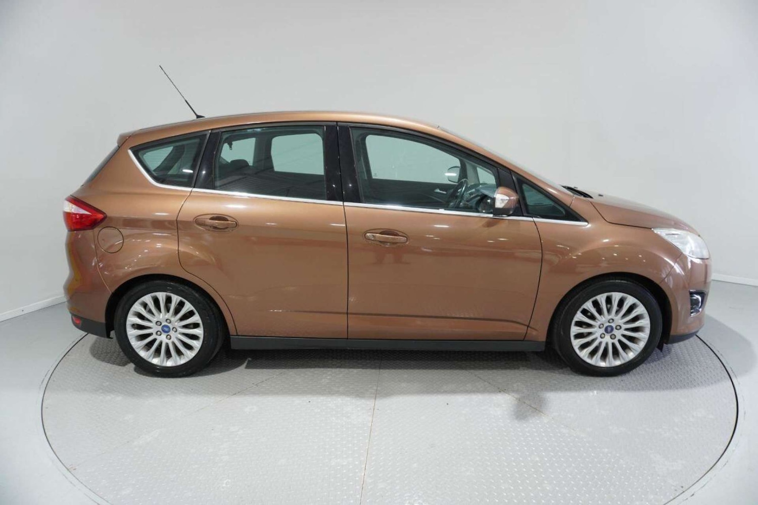 Used Ford C-Max 2013 for sale - 77061650: Photo 6