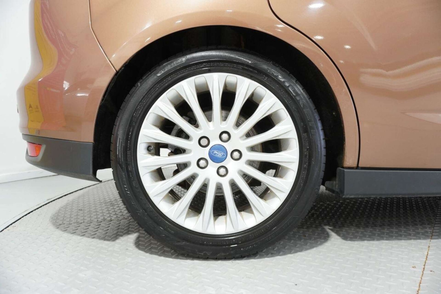 Used Ford C-Max 2013 for sale - 77061650: Photo 9