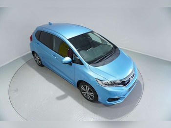 Used Honda Jazz 2018 for sale - 77061640: Photo