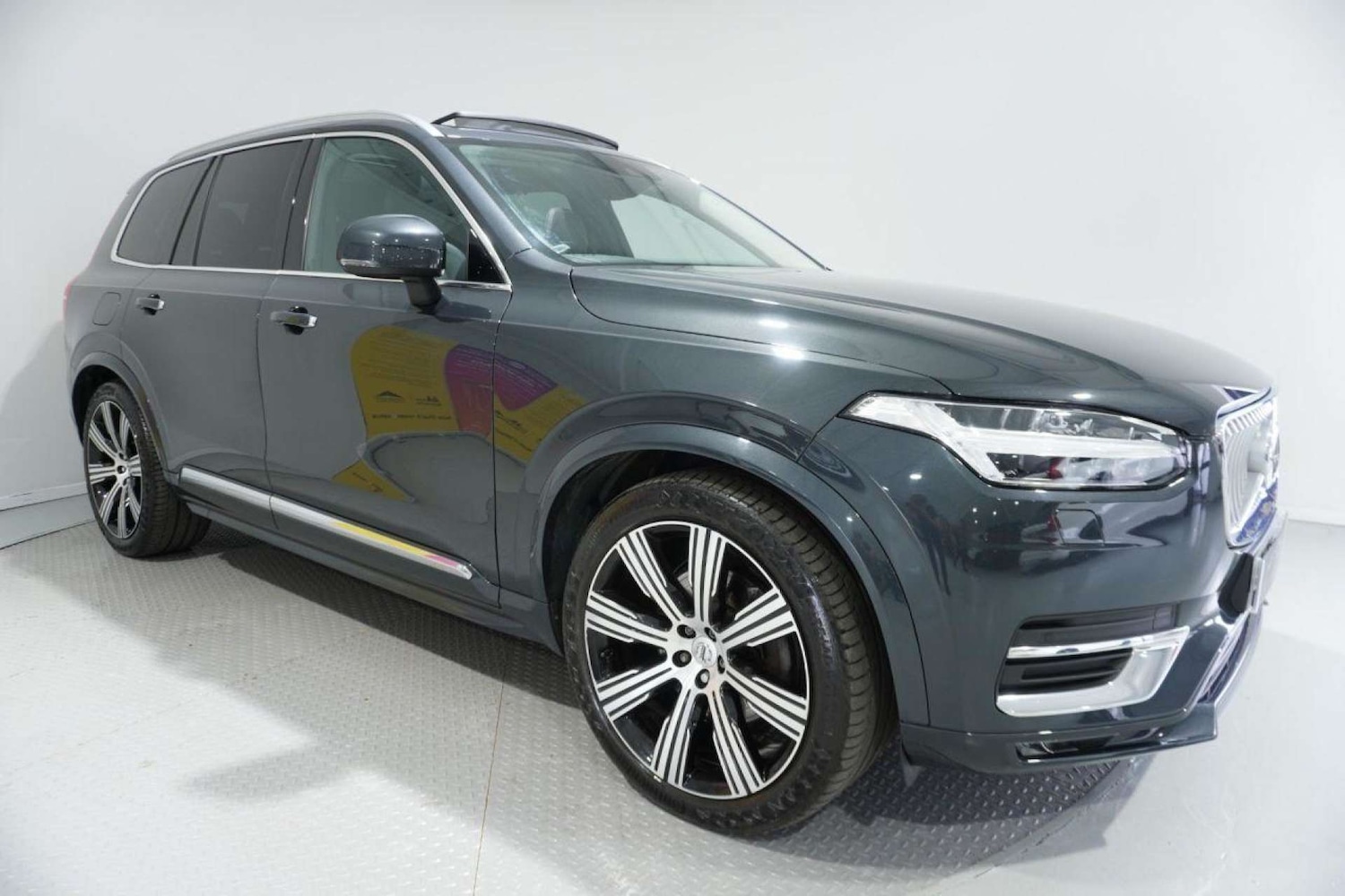 Used Volvo XC90 2021 for sale - 77061638: Photo 2