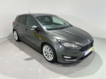 Used Ford Focus 2017 for sale - 79679315: Photo