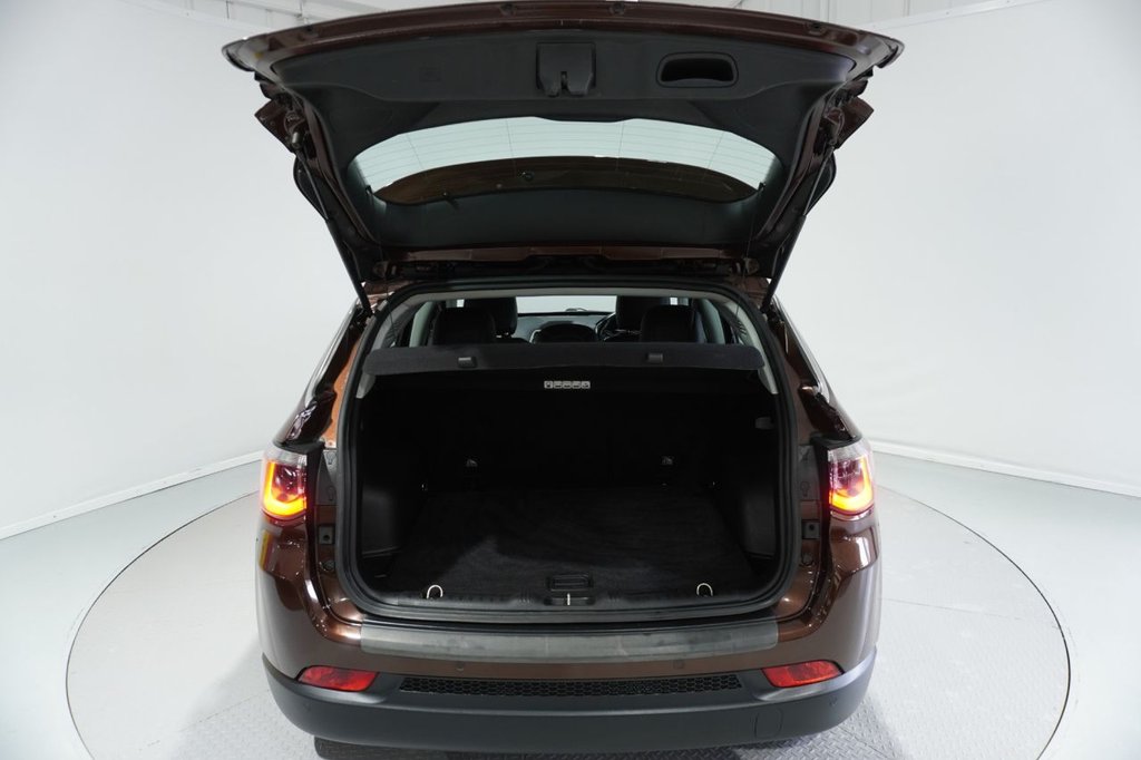 Used Jeep Compass 2018 for sale - 76820578: Photo 24