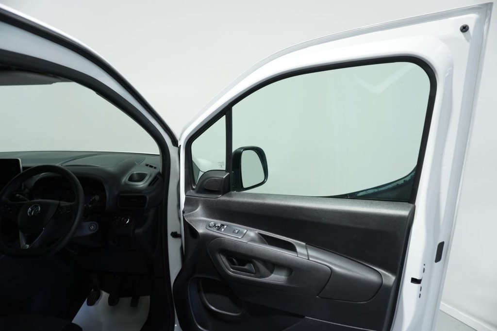 Used Vauxhall Combo 2022 for sale - 76820433: Photo 23