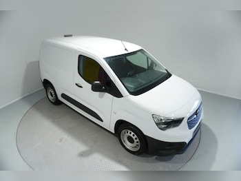 Used Vauxhall Combo 2022 for sale - 76820433: Photo