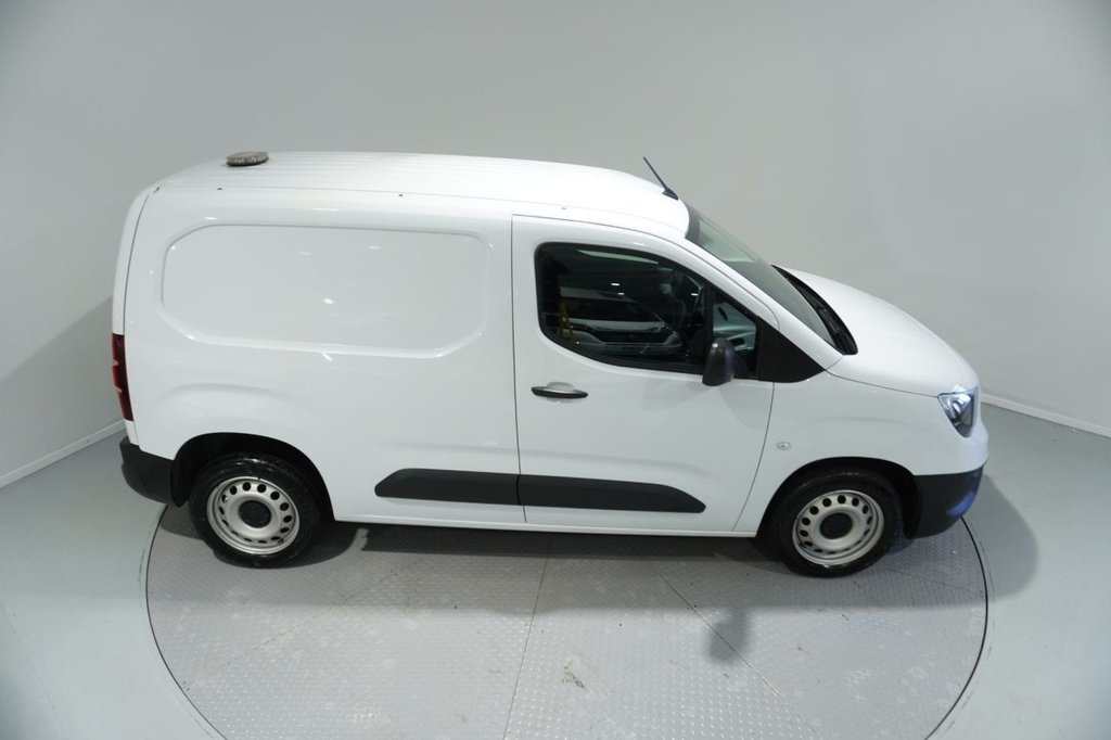 Used Vauxhall Combo 2022 for sale - 76820433: Photo 5