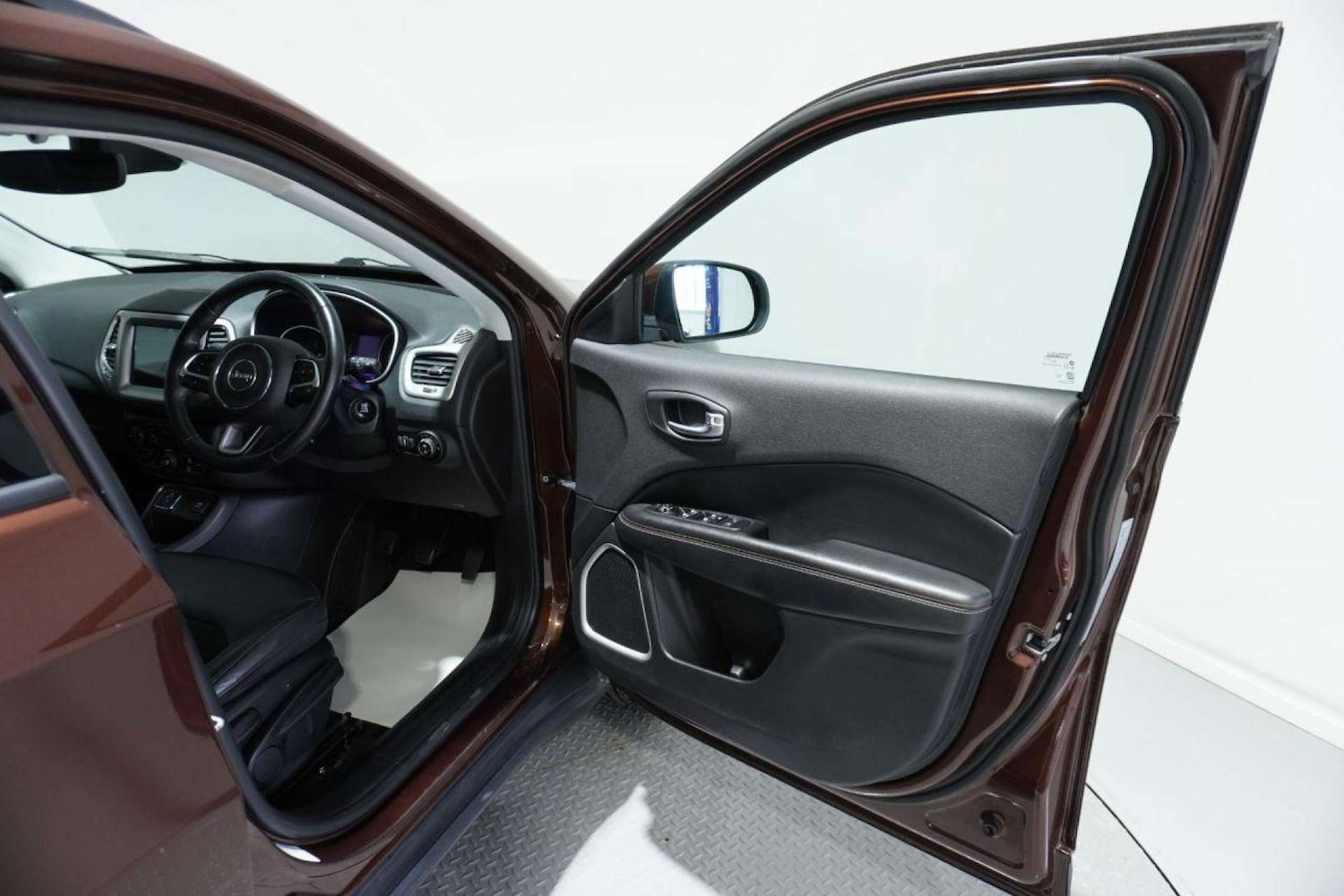 Used Jeep Compass 2018 for sale - 77061686: Photo 30