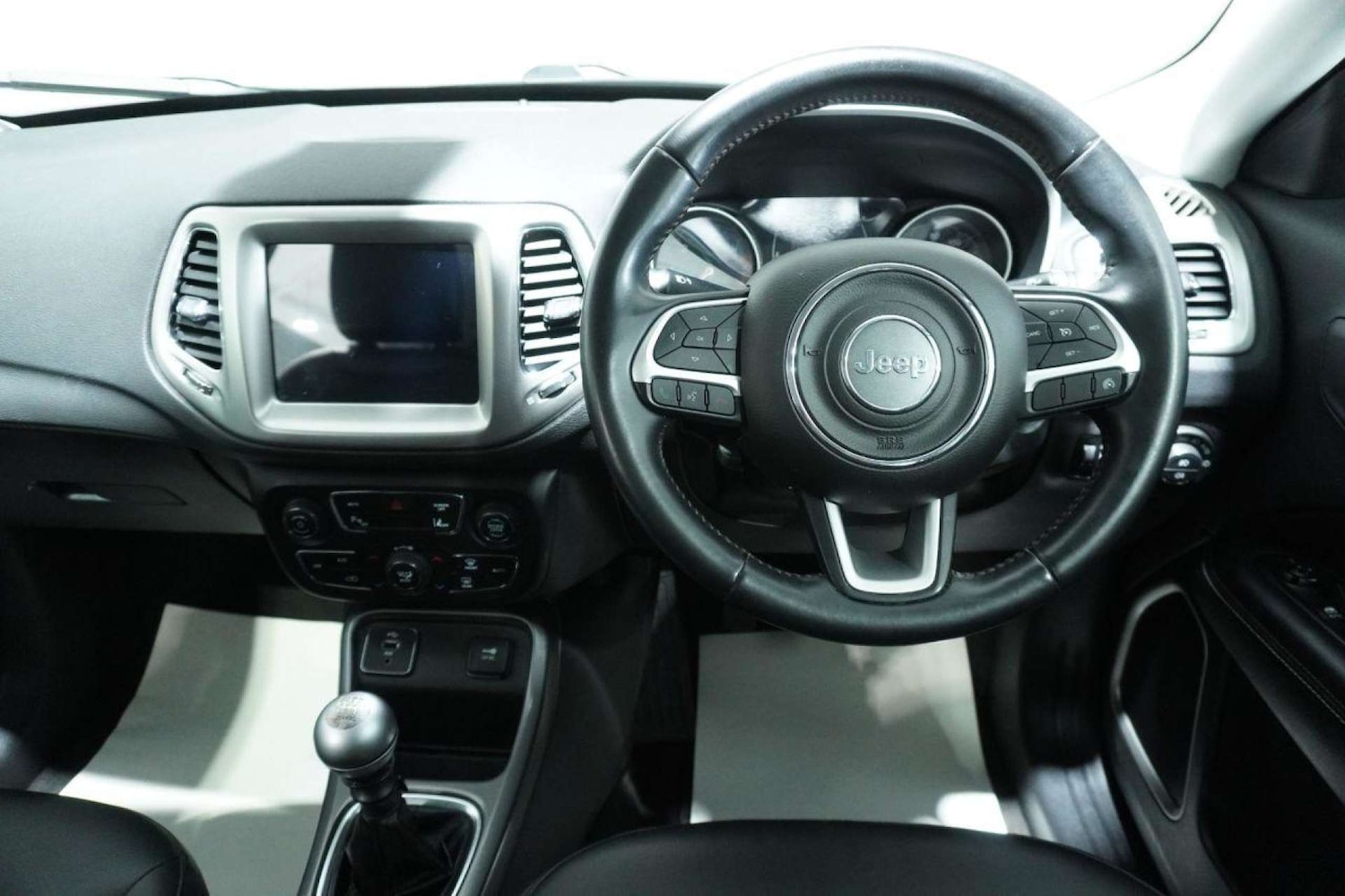 Used Jeep Compass 2018 for sale - 77061686: Photo 41