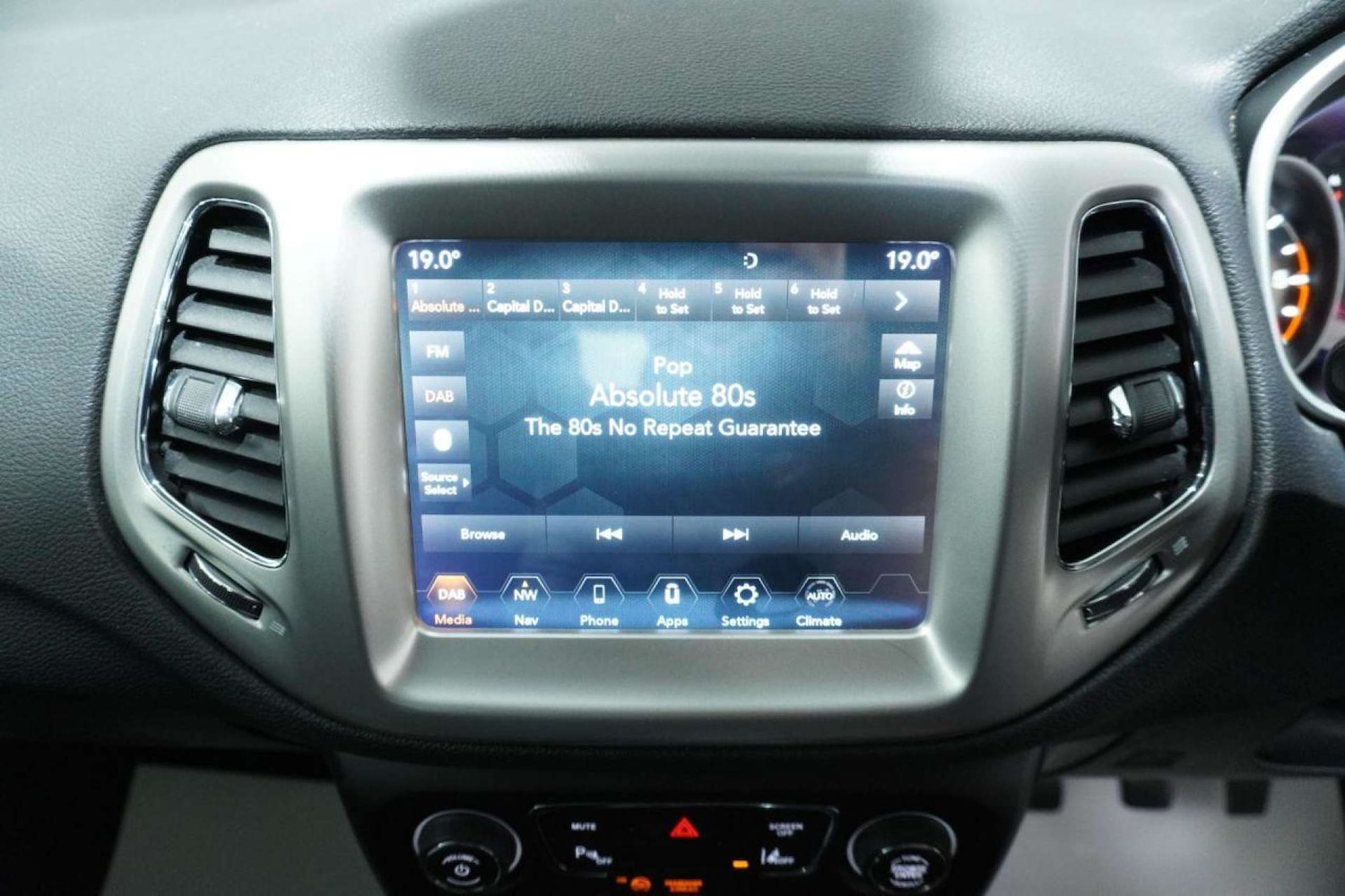 Used Jeep Compass 2018 for sale - 77061686: Photo 56