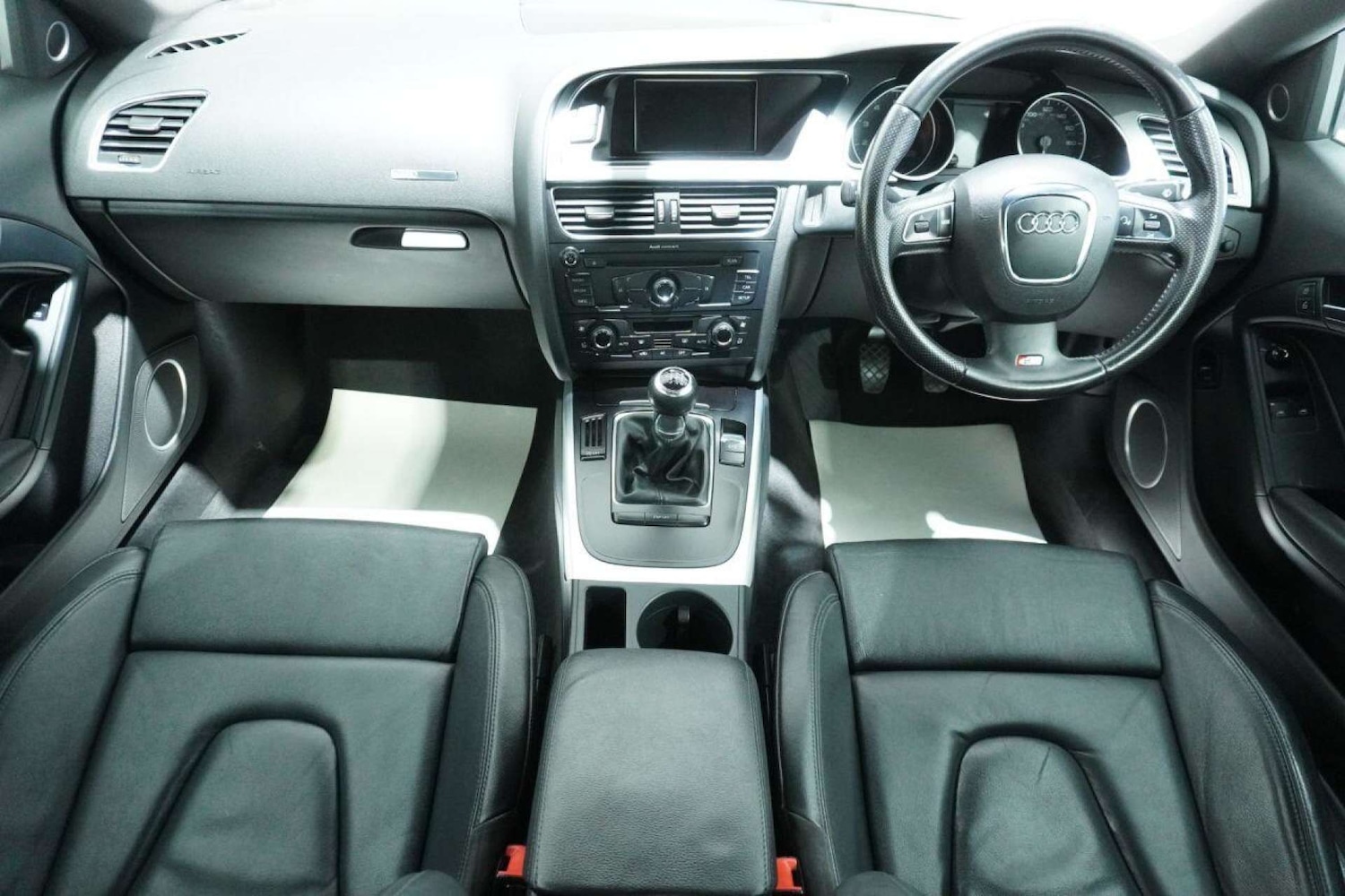 Used Audi A5 2010 for sale - 77061641: Photo 19