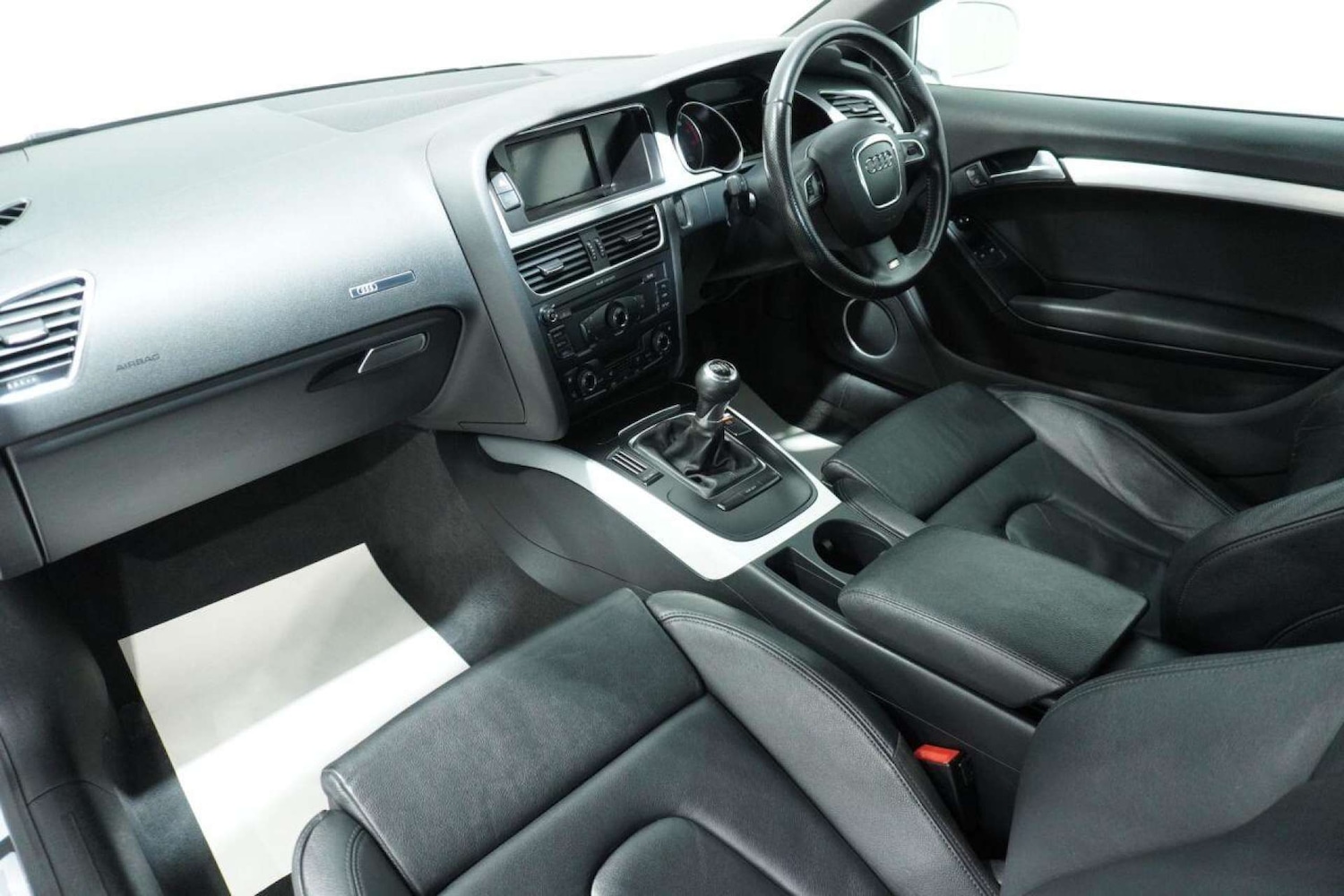 Used Audi A5 2010 for sale - 77061641: Photo 33